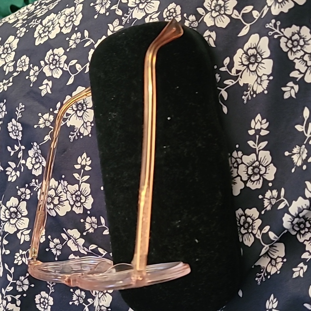 Gucci Pink Transparent frames - Picture 3 of 8